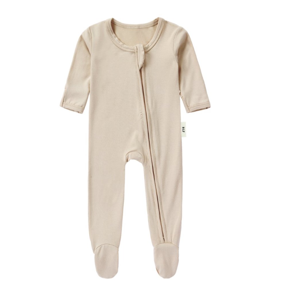 NWT Bear's Little Fish Bamboo Zippered Romper Sand Dune 0-3 Months